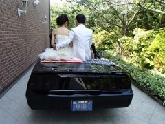 6月 結婚おめでとうございます。 同じ型の自家用車あり この日のために同じ型のオープンカー持参で 式に臨みました。 ｲｷな計らいです。 幸せになってね～。 